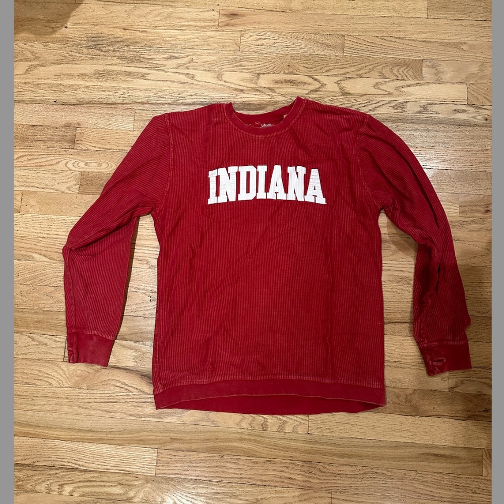 Indiana University sweatshirt in size large